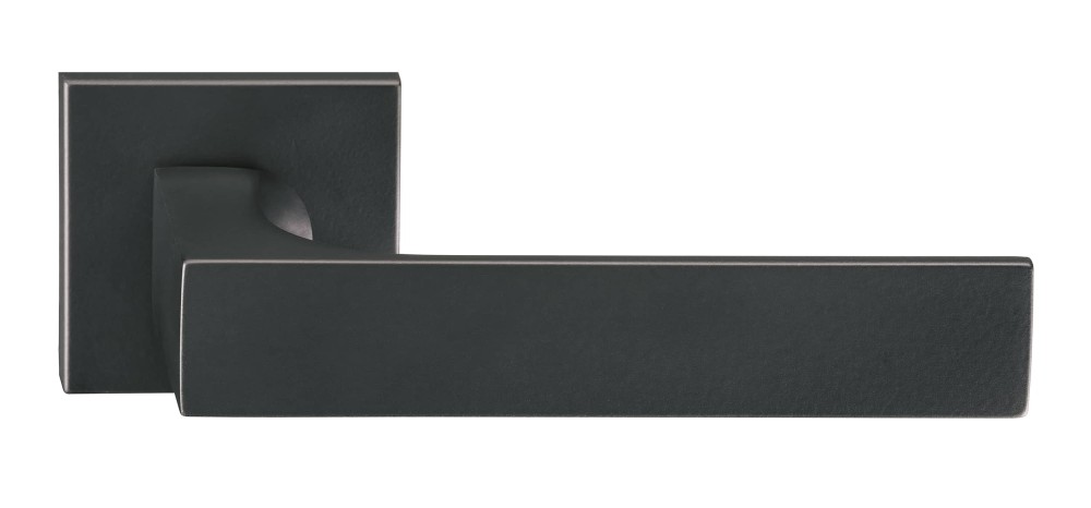 PAR MANILLA TUKE 50QT BLACK MATT